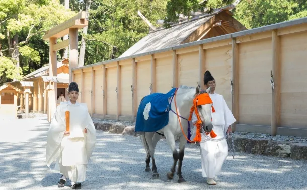 伊勢神宮外宮神馬牽参