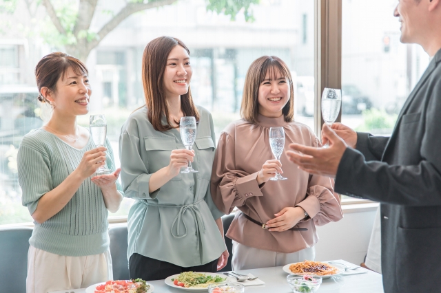 三重県の居酒屋・バー・飲み屋街の出会いの場で出会うためには？